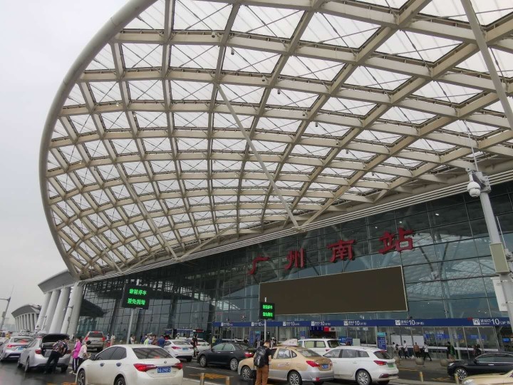 深圳保安机场深圳北约车接送