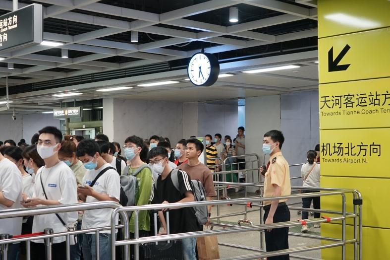 深圳保安机场东莞南站约车