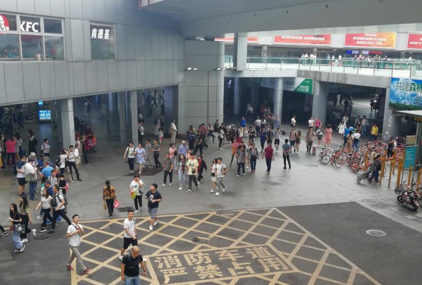 深圳保安机场深圳皇岗口岸约车接送