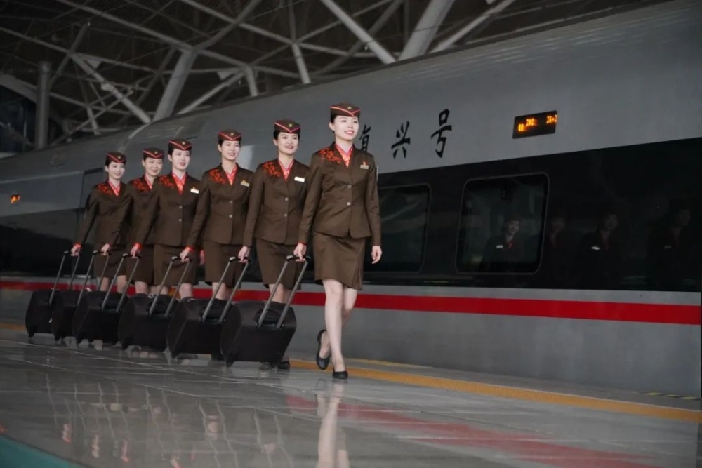 深圳保安机场深圳北站包车